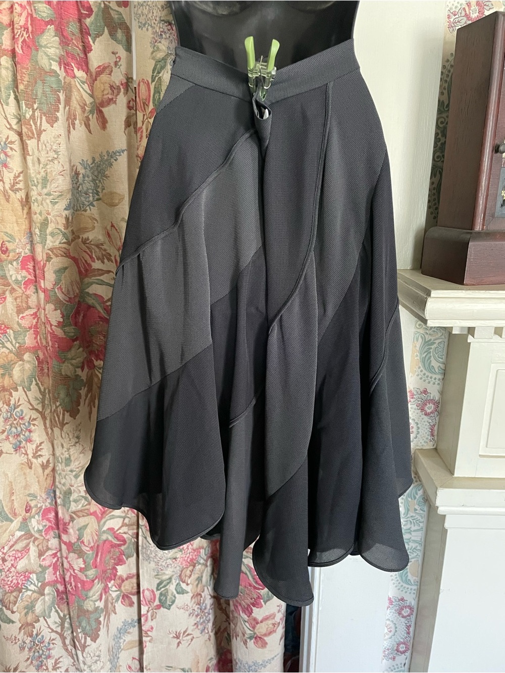 BALENCIAGA 2004 Gray Flare Skirt - Picture 5 of 8